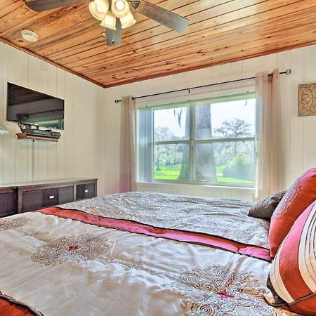 דונלון Rainbow River Oasis With Kayaks And Furnished Sunroom! מראה חיצוני תמונה