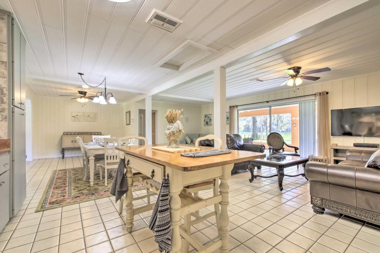 דונלון Rainbow River Oasis With Kayaks And Furnished Sunroom! מראה חיצוני תמונה
