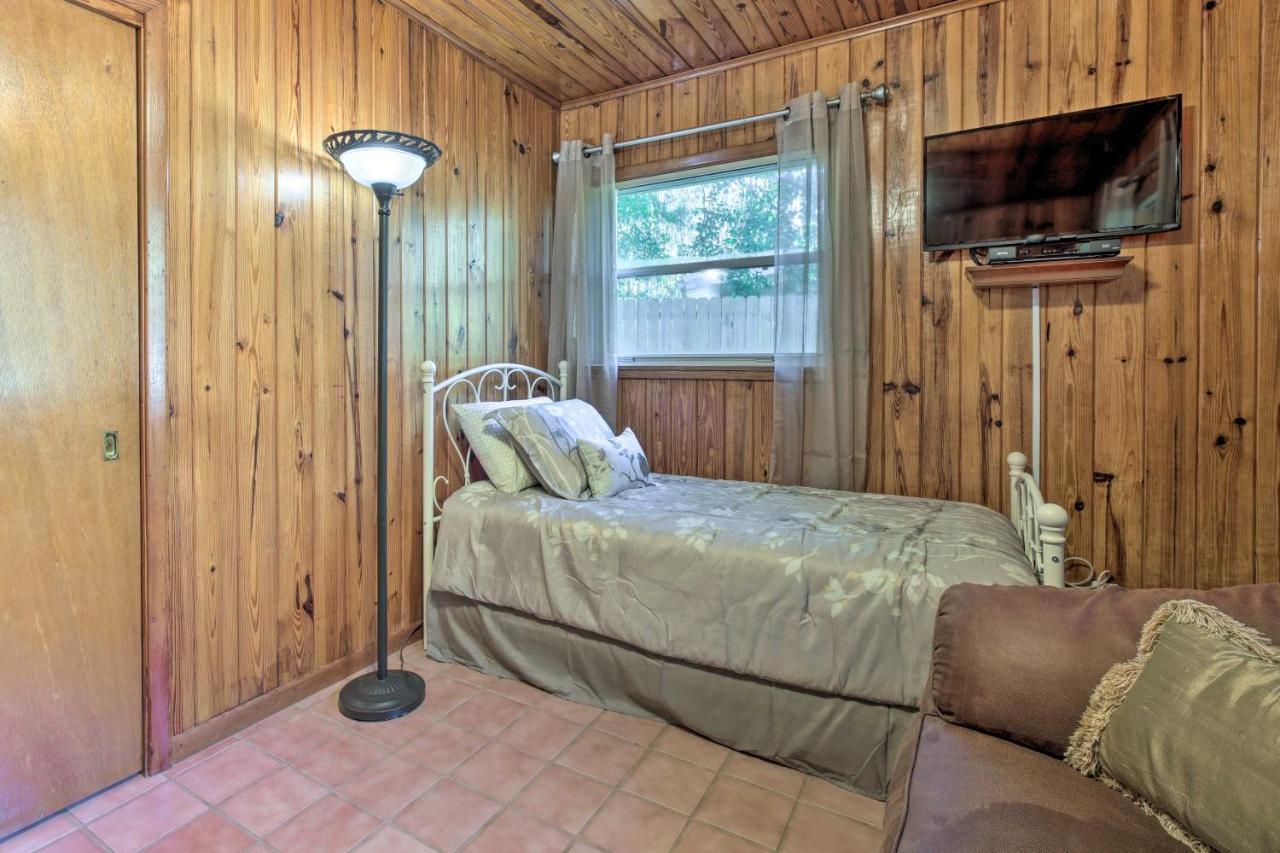 דונלון Rainbow River Oasis With Kayaks And Furnished Sunroom! מראה חיצוני תמונה